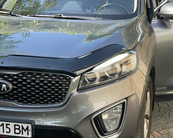 Киа Соренто 2015 в Львове на Automoto.ua Серый Киа Соренто, объемом двигателя 2.2 л и пробегом 131 тыс. км за 20500 $, фото 1 на Automoto.ua