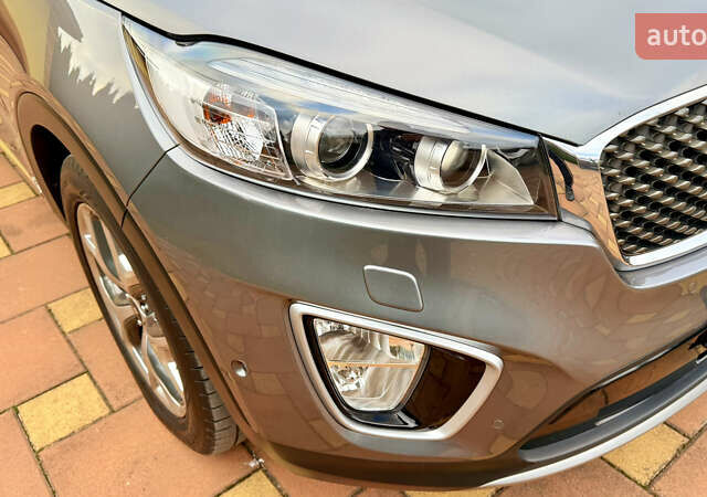 Серый Киа Соренто, объемом двигателя 2.2 л и пробегом 217 тыс. км за 20900 $, фото 9 на Automoto.ua