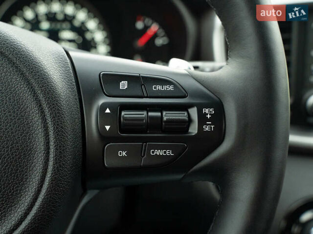 Серый Киа Соренто, объемом двигателя 2 л и пробегом 133 тыс. км за 20700 $, фото 32 на Automoto.ua