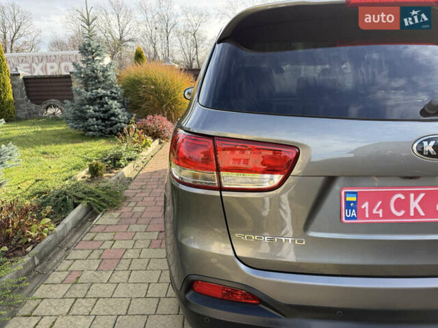 Серый Киа Соренто, объемом двигателя 2.2 л и пробегом 192 тыс. км за 18200 $, фото 16 на Automoto.ua