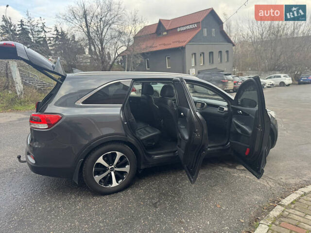 Сірий Кіа Соренто, об'ємом двигуна 2.2 л та пробігом 207 тис. км за 18800 $, фото 14 на Automoto.ua