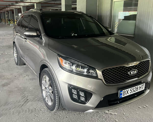 Киа Соренто 2015 в Хмельницком на Automoto.ua Серый Киа Соренто, объемом двигателя 3.34 л и пробегом 143 тыс. км за 19000 $, фото 8 на Automoto.ua