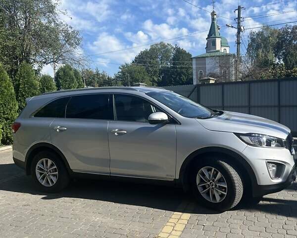 Сірий Кіа Соренто, об'ємом двигуна 2.2 л та пробігом 242 тис. км за 19400 $, фото 1 на Automoto.ua