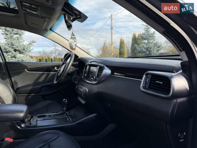 Серый Киа Соренто, объемом двигателя 2.2 л и пробегом 192 тыс. км за 18200 $, фото 40 на Automoto.ua