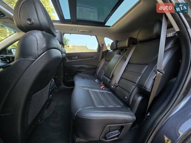 Сірий Кіа Соренто, об'ємом двигуна 2.2 л та пробігом 170 тис. км за 22499 $, фото 23 на Automoto.ua