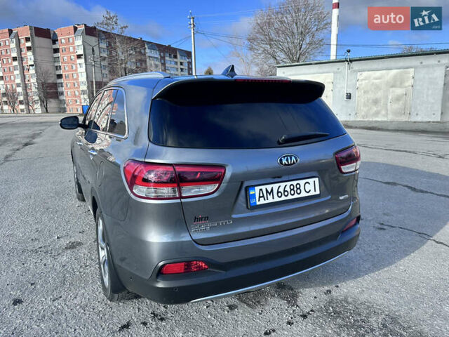 Серый Киа Соренто, объемом двигателя 2.2 л и пробегом 230 тыс. км за 21000 $, фото 5 на Automoto.ua