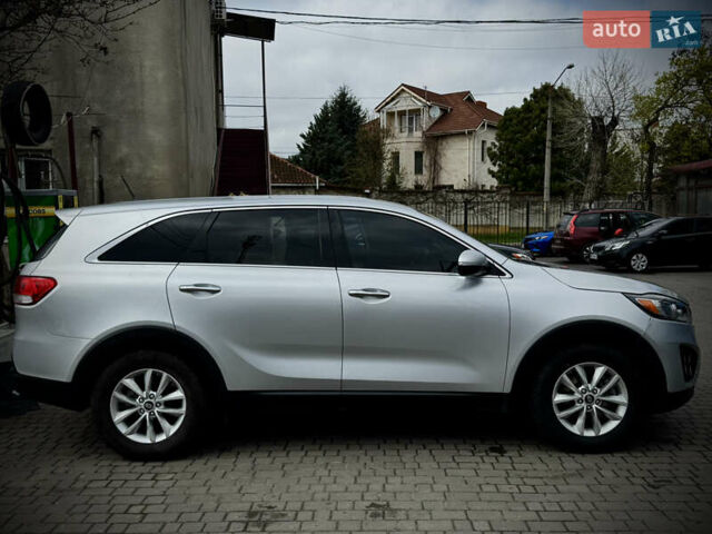 Серый Киа Соренто, объемом двигателя 2.36 л и пробегом 208 тыс. км за 14500 $, фото 21 на Automoto.ua