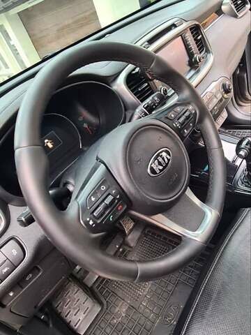 Сірий Кіа Соренто, об'ємом двигуна 2.2 л та пробігом 256 тис. км за 25300 $, фото 26 на Automoto.ua