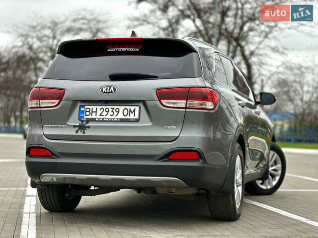 Сірий Кіа Соренто, об'ємом двигуна 2.2 л та пробігом 180 тис. км за 18500 $, фото 13 на Automoto.ua