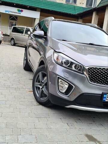 Сірий Кіа Соренто, об'ємом двигуна 2.2 л та пробігом 256 тис. км за 25300 $, фото 2 на Automoto.ua