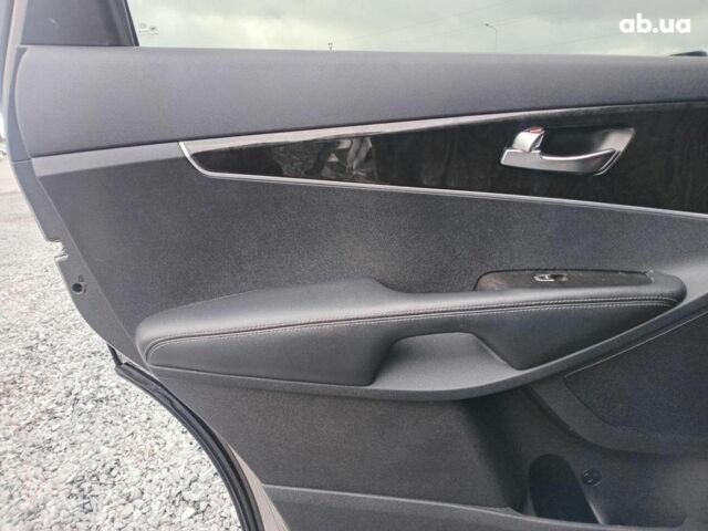 Сірий Кіа Соренто, об'ємом двигуна 3.3 л та пробігом 198 тис. км за 16990 $, фото 19 на Automoto.ua