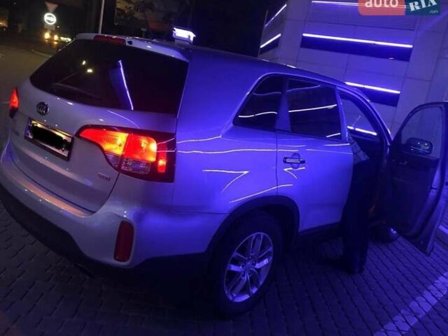 Сірий Кіа Соренто, об'ємом двигуна 2.4 л та пробігом 70 тис. км за 14500 $, фото 11 на Automoto.ua