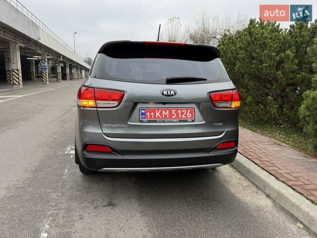 Серый Киа Соренто, объемом двигателя 2 л и пробегом 108 тыс. км за 19700 $, фото 16 на Automoto.ua