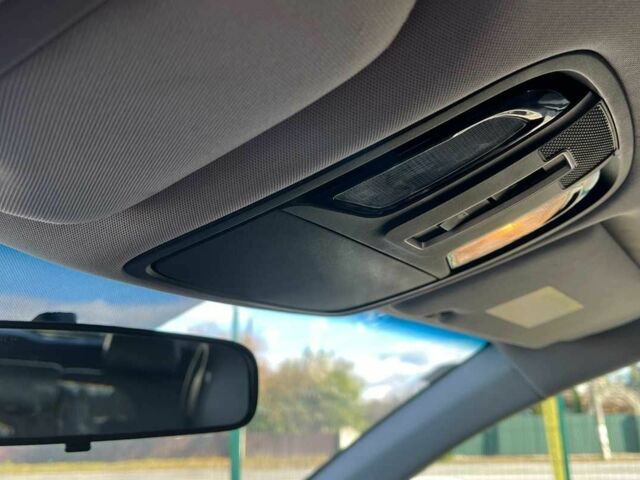 Серый Киа Соренто, объемом двигателя 2.4 л и пробегом 129 тыс. км за 14500 $, фото 12 на Automoto.ua