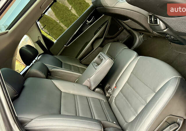 Серый Киа Соренто, объемом двигателя 2.2 л и пробегом 217 тыс. км за 20900 $, фото 51 на Automoto.ua