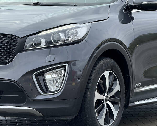 Киа Соренто 2015 в Луцке на Automoto.ua Серый Киа Соренто, объемом двигателя 2 л и пробегом 238 тыс. км за 17700 $, фото 6 на Automoto.ua