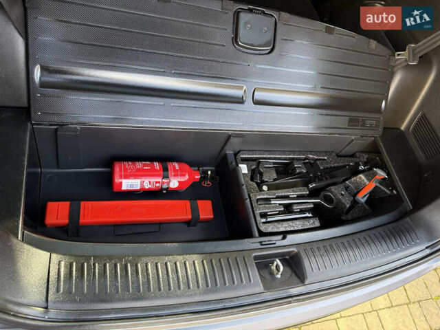 Серый Киа Соренто, объемом двигателя 2.2 л и пробегом 192 тыс. км за 18200 $, фото 20 на Automoto.ua