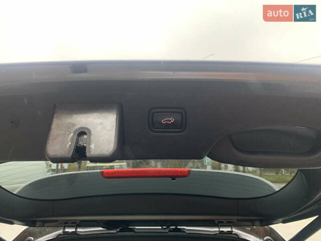 Серый Киа Соренто, объемом двигателя 2.2 л и пробегом 179 тыс. км за 21700 $, фото 17 на Automoto.ua