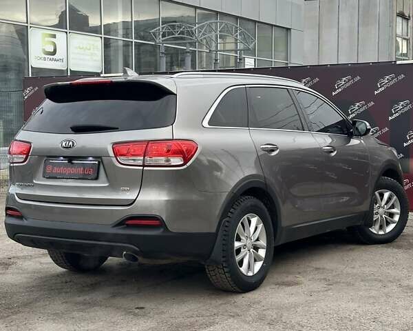 Серый Киа Соренто, объемом двигателя 2.36 л и пробегом 121 тыс. км за 14700 $, фото 7 на Automoto.ua