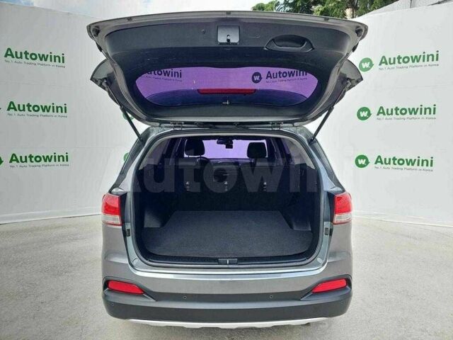 Киа Соренто 2015 в Киеве на Automoto.ua Серый Киа Соренто, объемом двигателя 2 л и пробегом 125 тыс. км за 8800 $, фото 8 на Automoto.ua