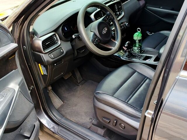 Серый Киа Соренто, объемом двигателя 2 л и пробегом 12 тыс. км за 20500 $, фото 10 на Automoto.ua