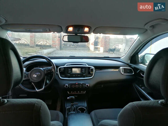 Кіа Соренто 2015 у Львові на Automoto.ua Сірий Кіа Соренто, об'ємом двигуна 2.36 л та пробігом 100 тис. км за 16000 $, фото 12 на Automoto.ua