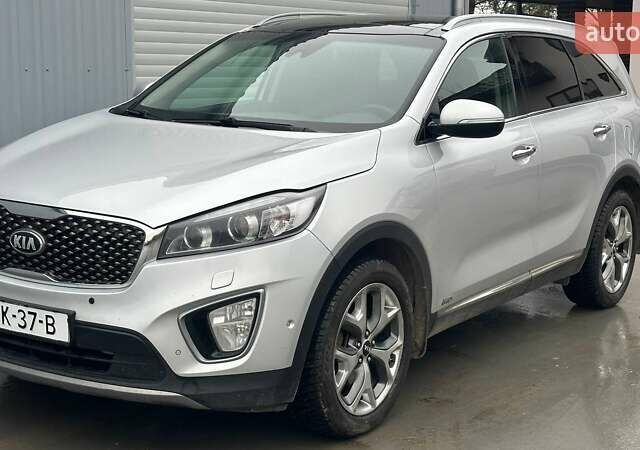 Сірий Кіа Соренто, об'ємом двигуна 2.2 л та пробігом 180 тис. км за 18500 $, фото 7 на Automoto.ua