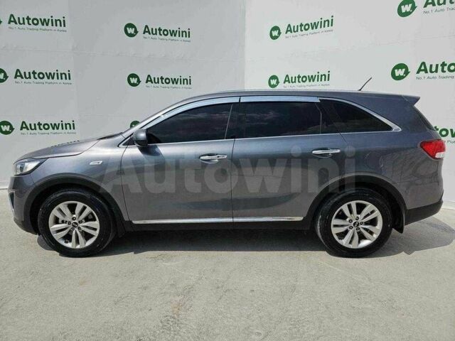 Киа Соренто 2015 в Киеве на Automoto.ua Серый Киа Соренто, объемом двигателя 2 л и пробегом 125 тыс. км за 8800 $, фото 1 на Automoto.ua