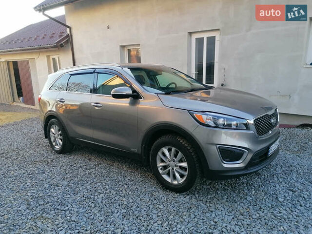Кіа Соренто 2015 у Львові на Automoto.ua Сірий Кіа Соренто, об'ємом двигуна 2.36 л та пробігом 100 тис. км за 16000 $, фото 3 на Automoto.ua