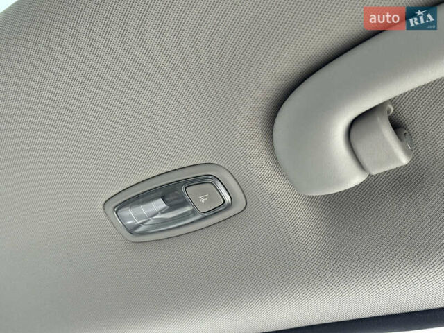 Сірий Кіа Соренто, об'ємом двигуна 2.2 л та пробігом 180 тис. км за 18500 $, фото 49 на Automoto.ua