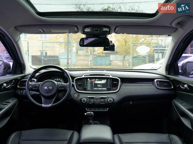 Киа Соренто 2015 в Одессе на Automoto.ua Серый Киа Соренто, объемом двигателя 2 л и пробегом 169 тыс. км за 20500 $, фото 17 на Automoto.ua