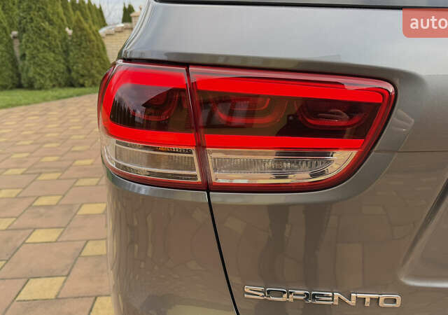 Серый Киа Соренто, объемом двигателя 2.2 л и пробегом 217 тыс. км за 20900 $, фото 63 на Automoto.ua