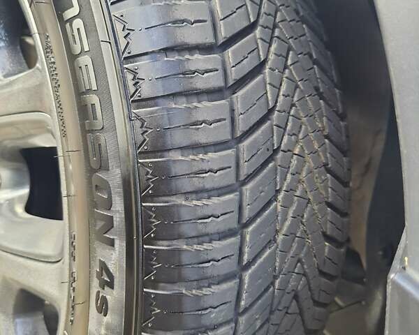 Серый Киа Соренто, объемом двигателя 2 л и пробегом 139 тыс. км за 21500 $, фото 16 на Automoto.ua