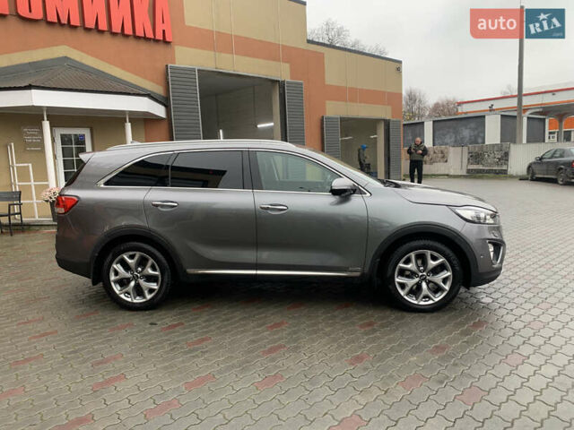 Серый Киа Соренто, объемом двигателя 2.2 л и пробегом 179 тыс. км за 21700 $, фото 2 на Automoto.ua