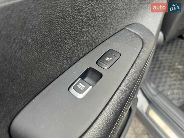 Сірий Кіа Соренто, об'ємом двигуна 2.2 л та пробігом 207 тис. км за 18800 $, фото 29 на Automoto.ua
