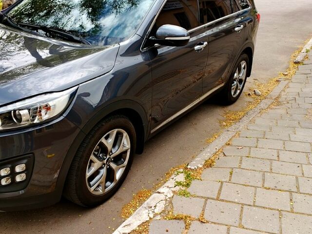 Серый Киа Соренто, объемом двигателя 2 л и пробегом 12 тыс. км за 20500 $, фото 1 на Automoto.ua