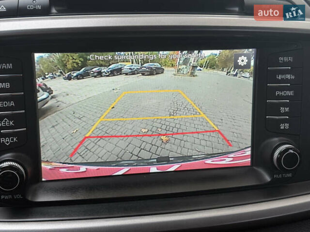 Киа Соренто 2015 в Одессе на Automoto.ua Серый Киа Соренто, объемом двигателя 2 л и пробегом 210 тыс. км за 19500 $, фото 30 на Automoto.ua