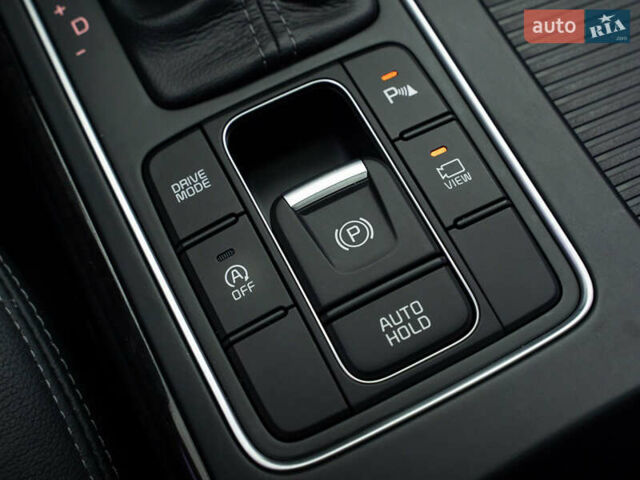 Киа Соренто 2015 в Одессе на Automoto.ua Серый Киа Соренто, объемом двигателя 2 л и пробегом 169 тыс. км за 20500 $, фото 50 на Automoto.ua
