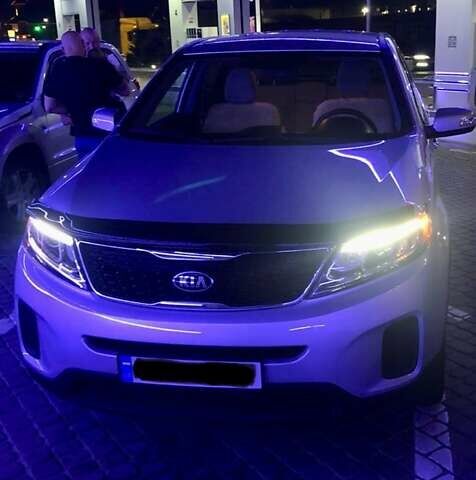 Сірий Кіа Соренто, об'ємом двигуна 2.4 л та пробігом 70 тис. км за 14500 $, фото 8 на Automoto.ua