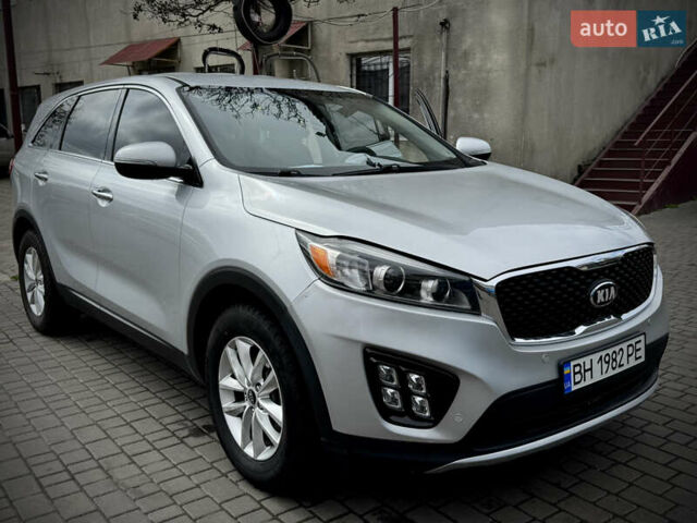 Серый Киа Соренто, объемом двигателя 2.36 л и пробегом 208 тыс. км за 14500 $, фото 1 на Automoto.ua
