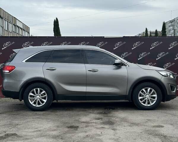 Серый Киа Соренто, объемом двигателя 2.36 л и пробегом 121 тыс. км за 14700 $, фото 4 на Automoto.ua