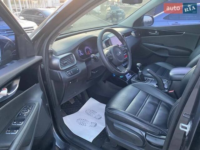 Серый Киа Соренто, объемом двигателя 2.2 л и пробегом 257 тыс. км за 16999 $, фото 8 на Automoto.ua