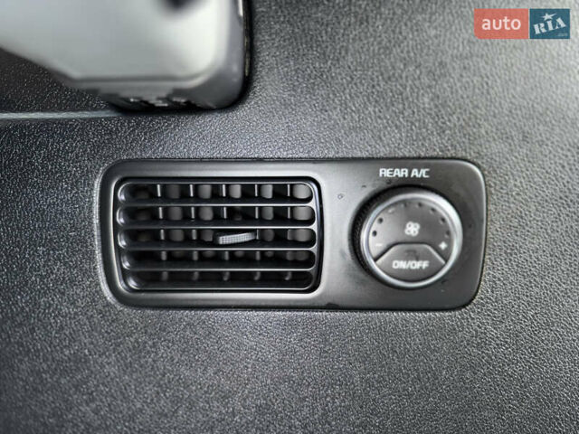 Сірий Кіа Соренто, об'ємом двигуна 2 л та пробігом 238 тис. км за 17550 $, фото 63 на Automoto.ua