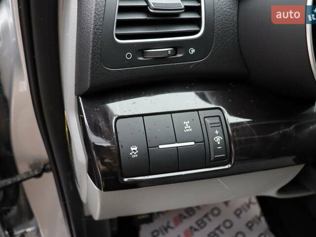 Серый Киа Соренто, объемом двигателя 2.4 л и пробегом 77 тыс. км за 12900 $, фото 16 на Automoto.ua