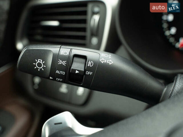 Серый Киа Соренто, объемом двигателя 2 л и пробегом 133 тыс. км за 20700 $, фото 34 на Automoto.ua