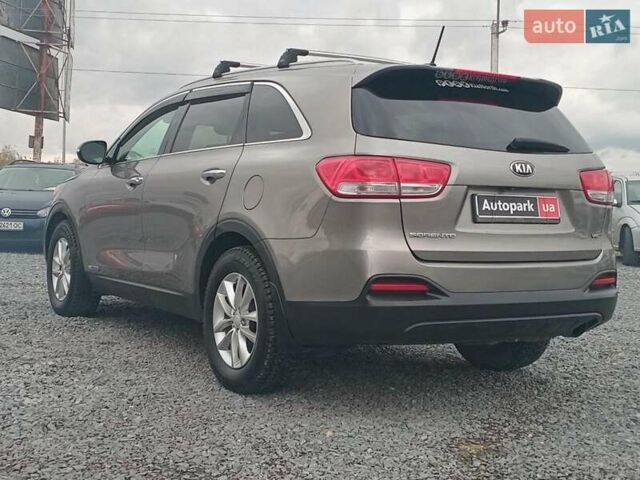 Серый Киа Соренто, объемом двигателя 3.3 л и пробегом 198 тыс. км за 16990 $, фото 6 на Automoto.ua