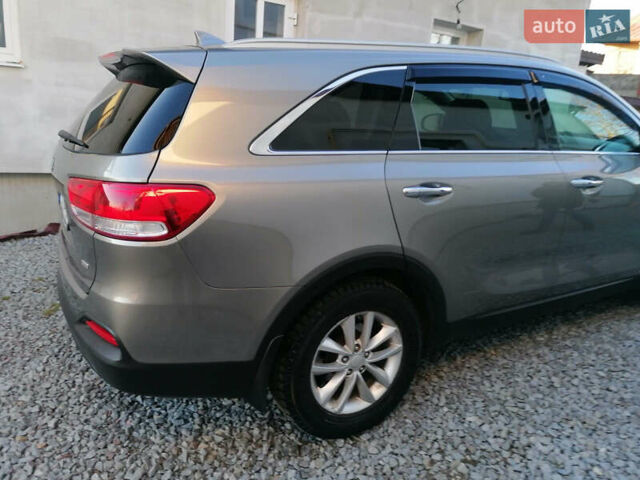 Кіа Соренто 2015 у Львові на Automoto.ua Сірий Кіа Соренто, об'ємом двигуна 2.36 л та пробігом 100 тис. км за 16000 $, фото 8 на Automoto.ua