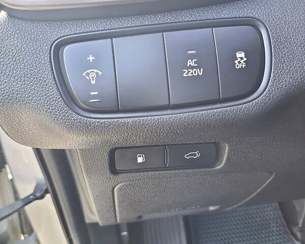 Серый Киа Соренто, объемом двигателя 2 л и пробегом 139 тыс. км за 21500 $, фото 26 на Automoto.ua