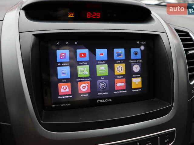 Серый Киа Соренто, объемом двигателя 2.4 л и пробегом 77 тыс. км за 12900 $, фото 30 на Automoto.ua