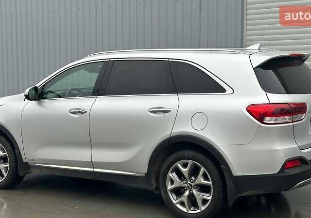 Сірий Кіа Соренто, об'ємом двигуна 2.2 л та пробігом 180 тис. км за 18500 $, фото 2 на Automoto.ua